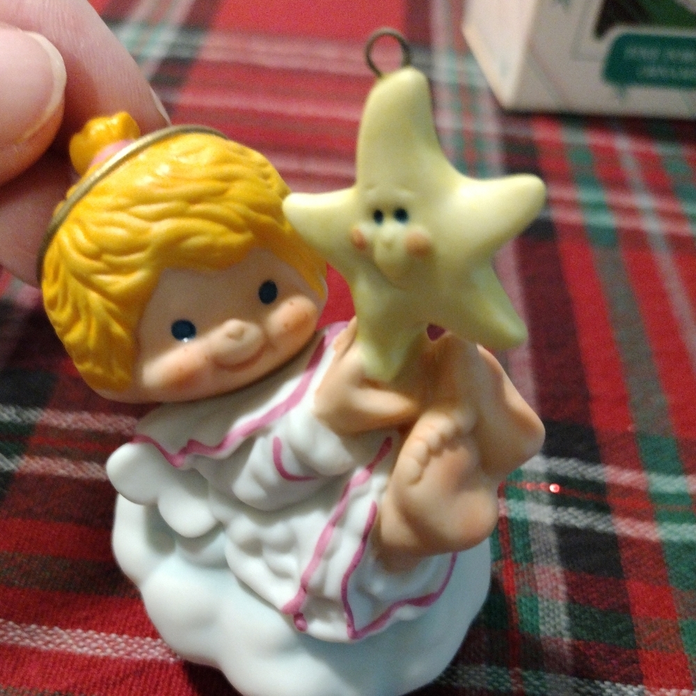 Hallmark 1986 vintage Keepsake ornament Katybeth